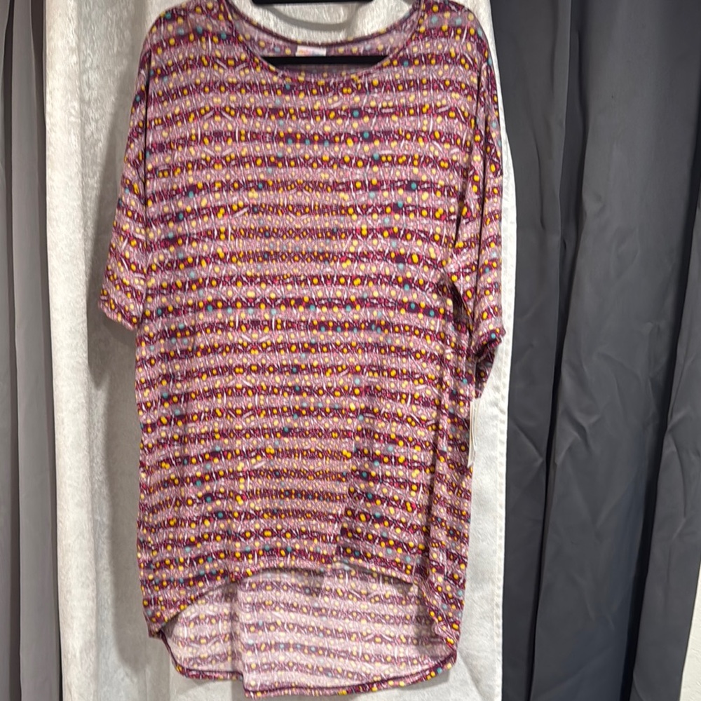 LuLaRoe Red and White Boxy Short Sleeve T-Shirt